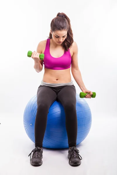 Brunette working out — Stock Photo, Image