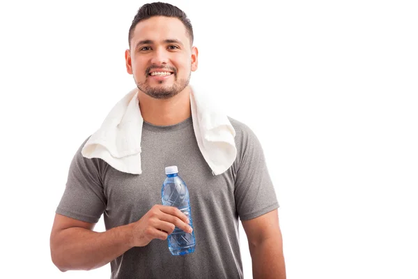 Athlete with a towel around his neck — Stock Photo, Image