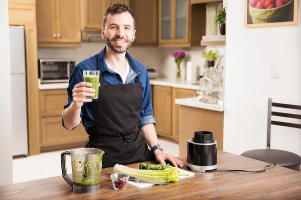 Man about to drink  smoothie — Stock Photo, Image