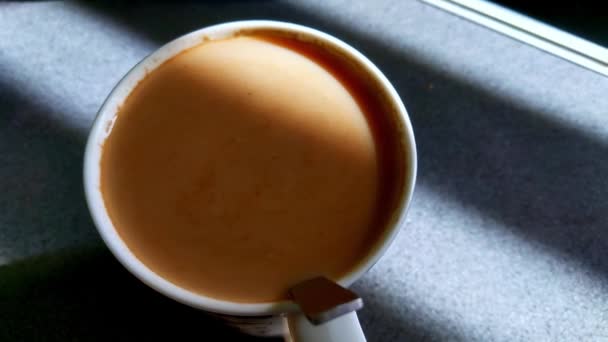 Вид Чашку Свежесваренного Утреннего Кофе — стоковое видео