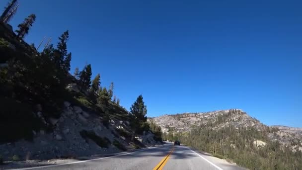 Tidsförfallna Bilder Trafiken Väg Yosemite Nationalpark — Stockvideo