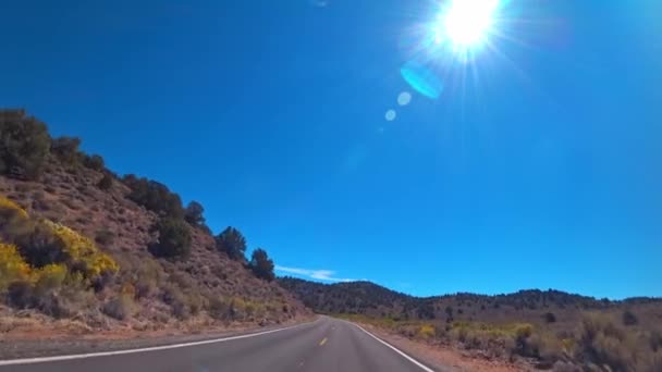Hermosa Carretera Panorámica California Cerca Mammoth Lakes Día Despejado Soleado — Vídeos de Stock