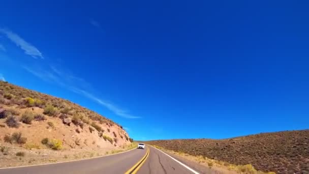 Reibungslose Autofahrt Auf Glatter Landstraße Kalifornien Usa — Stockvideo