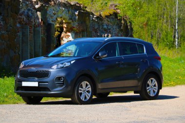 Minsk, Belarus, 2 Mayıs 2020: Modern Kia Sportage geçişi
