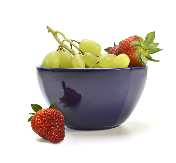Bowl and washed fruits — Stock Photo, Image