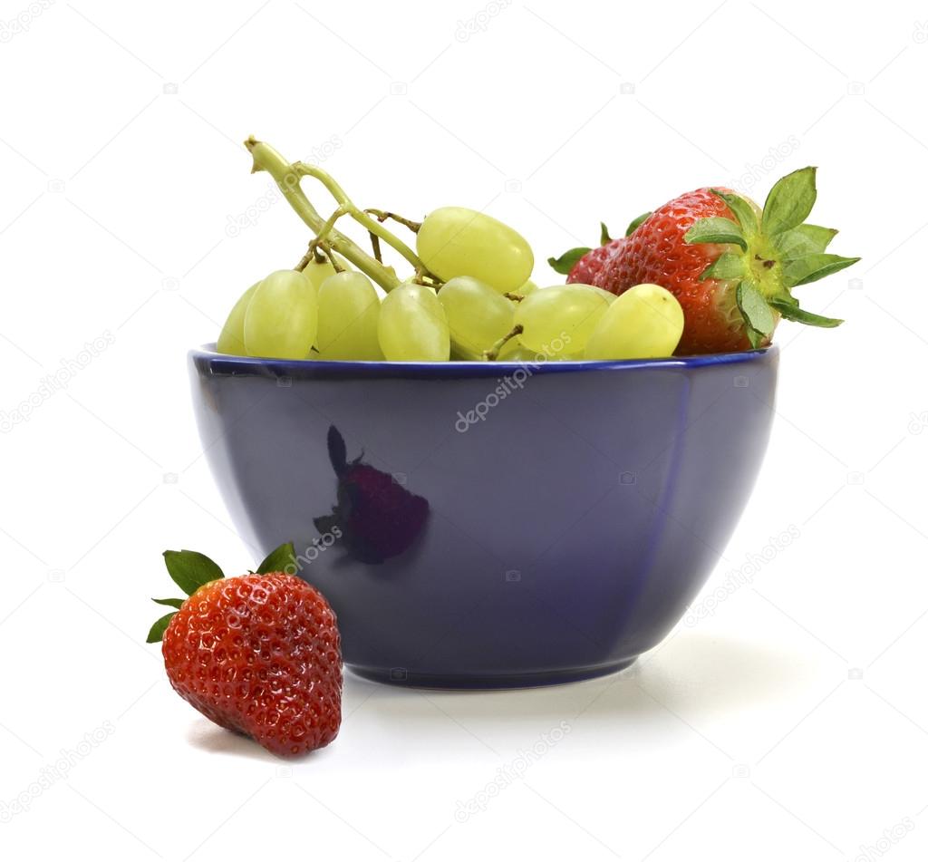 Bowl and washed fruits