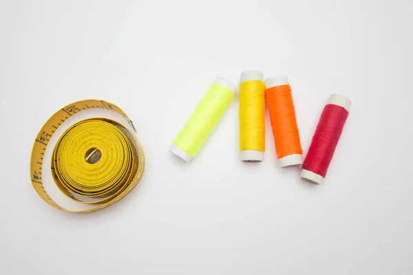 Sewing kit, colored sewing thread, style concept — Stock Photo, Image