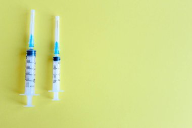 Tıbbi konsept, şırınga. Boşluğu kopyala