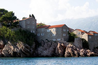 Sveti Stefan Karadağ mimarisi