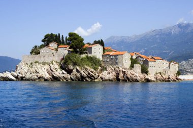 Sveti Stefan Karadağ mimarisi