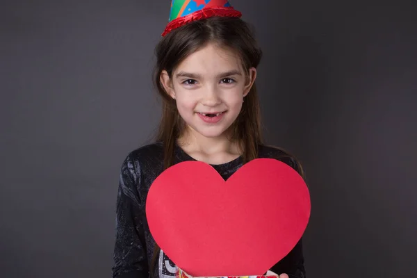 Menina Comemorando Seu Aniversário — Fotografia de Stock