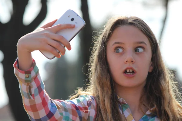 Crazy Selfie Child Fun — Stock Photo, Image