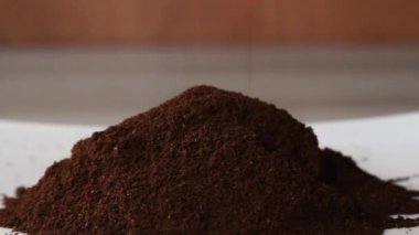 Taze öğütülmüş kahve.