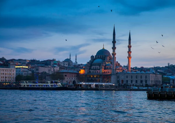 Istanbul Türkiye'nin başkenti — Stok fotoğraf