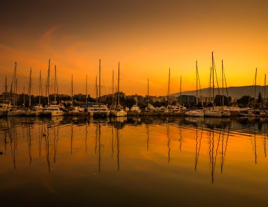 Atina'da bay yatlar
