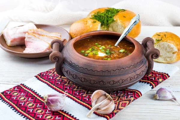 Borsch ucraino con ciambelle — Foto Stock