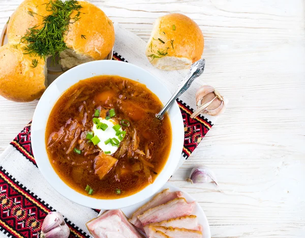 Borsch ucraniano com rosquinhas — Fotografia de Stock