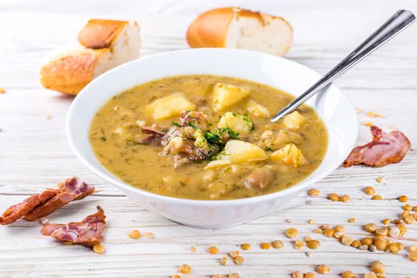 Pea soup with smoked chicken — Stock Photo, Image