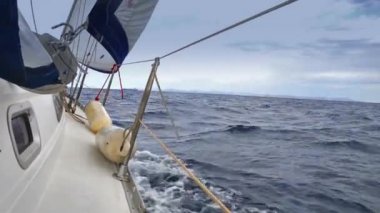 Şaşırtıcı video Akdeniz Günbatımı ile yatlar