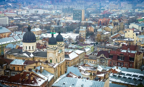 Blick auf lviv vom Dach — Stockfoto
