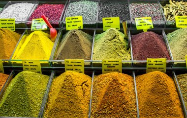 Baharat, çarşı, çaylar