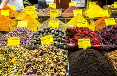 Baharat, çarşı, çaylar
