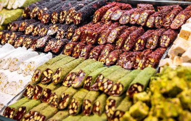 geniş bir alanda Doğu tatlılar