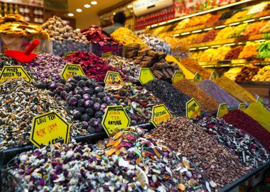 Baharat, çarşı, çaylar