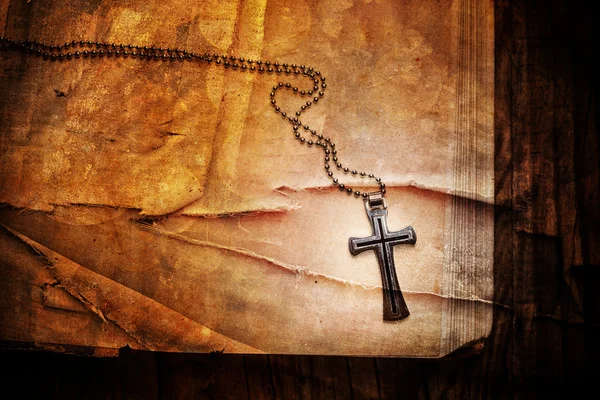 Closeup křesťanský kříž — Stock fotografie