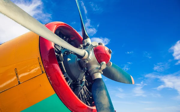 Propeller of an old airplane — Stock Photo, Image