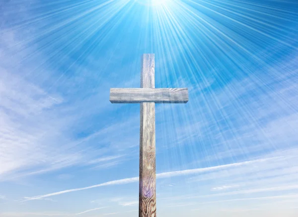 Altes Holzkreuz — Stockfoto