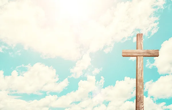 Old wooden cross — Stock Photo, Image