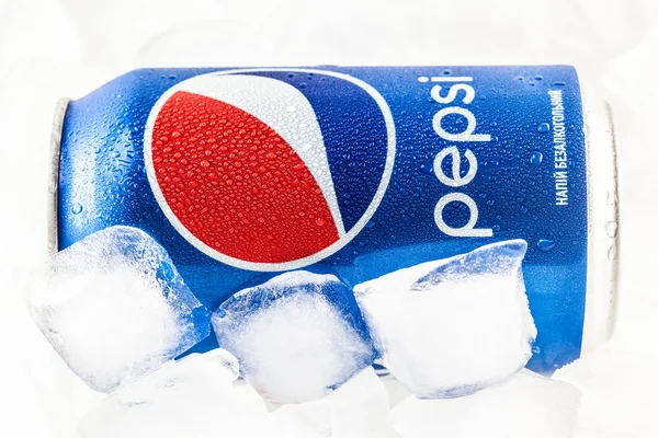 Can of Pepsi cola — Stock Photo, Image