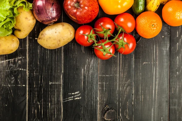 Raw organic vegetables — Stock Photo, Image