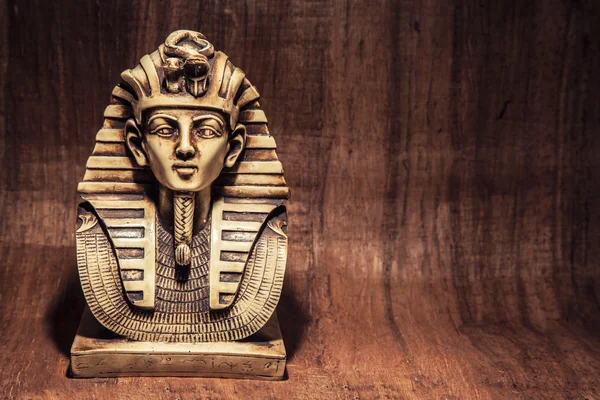 Faraó tutankhamen figurino — Fotografia de Stock