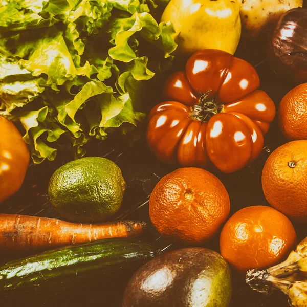 Rauwe biologische groenten — Stockfoto