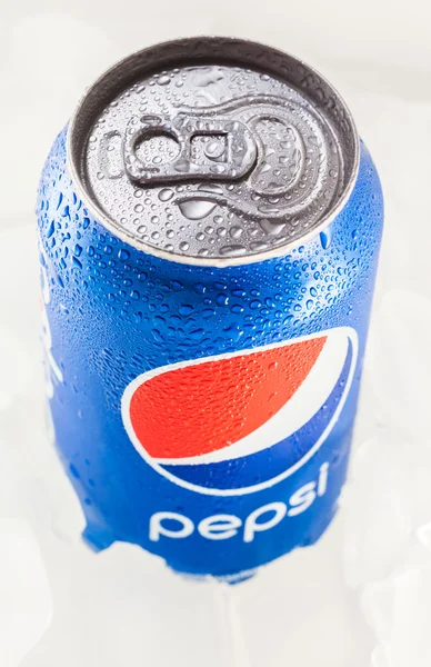 Can of Pepsi cola — Stock Photo, Image