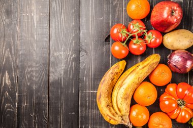 Çeşitli ham organik sebze ile kompozisyon