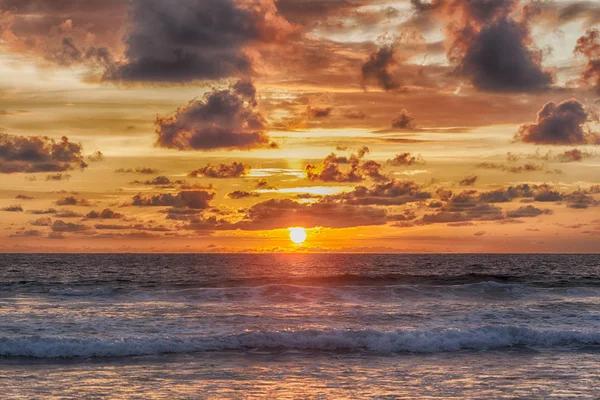 Sunrise in the Indian Ocean — Stock Photo, Image