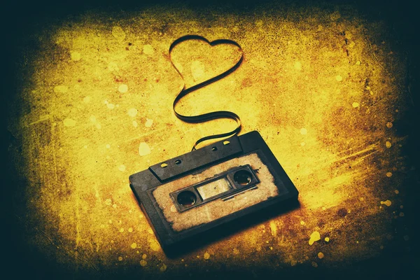 Audio cassette met magnetische tape — Stockfoto