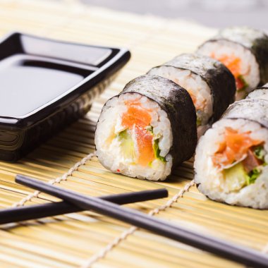 suşi rulo seti 
