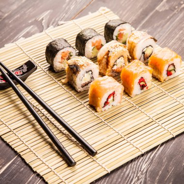 suşi rulo seti 
