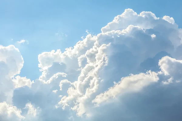 Hermoso cielo azul — Foto de Stock