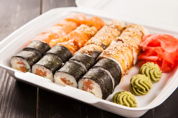 Set de rollos de sushi — Foto de Stock