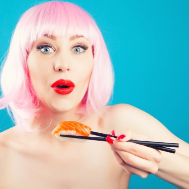 güzel kız suşi yemek 