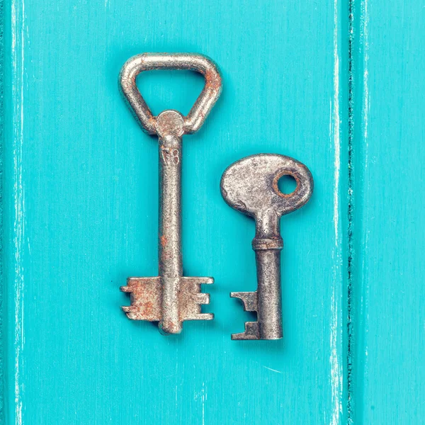 Old keys on  background — Stock Photo, Image