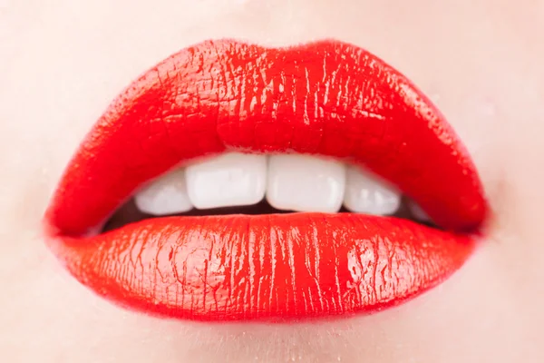 Seksi tombul kadın dudaklar — Stok fotoğraf