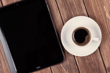 boş tablet pc ve kahve 