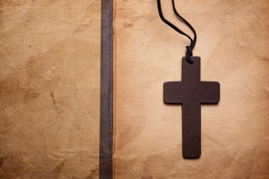 İncil Hristiyan çarmıhta