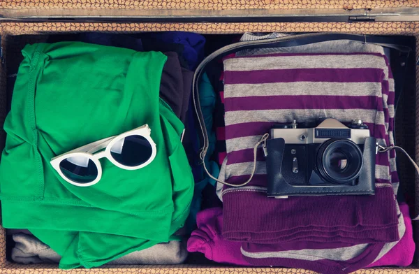 Packed Vintage Suitcase — Stock Photo, Image